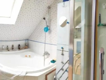 Le Nid Des Anges 3 D'hotes Avec Petit Dejeuner Et Piscine