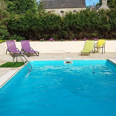 Le Nid Des Anges 3 D'hotes Avec Petit Dejeuner Et Piscine Bed & Breakfast Guern